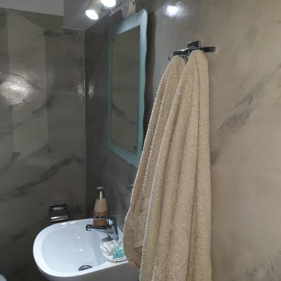 Sagma Central Rooms Perissa  Bagian luar foto